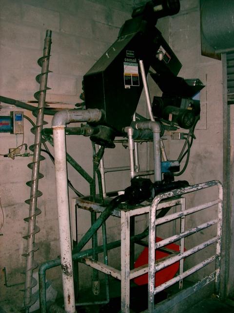 This is the doomsday weapon we had set aside just in case anyone tried to bring a Hamtaro AMV to the AMV contest.