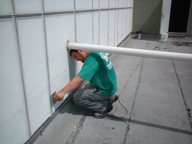 Merritt, threading the anchor into place