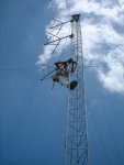 All three bays are up. This is the transmit antenna here.